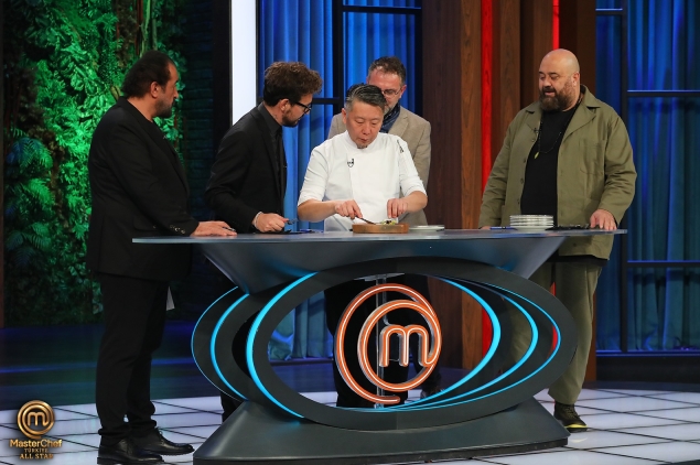 Masterchef yeleği kim kazandı? 25 Aralık Masterchef ilk gömleği kim aldı?